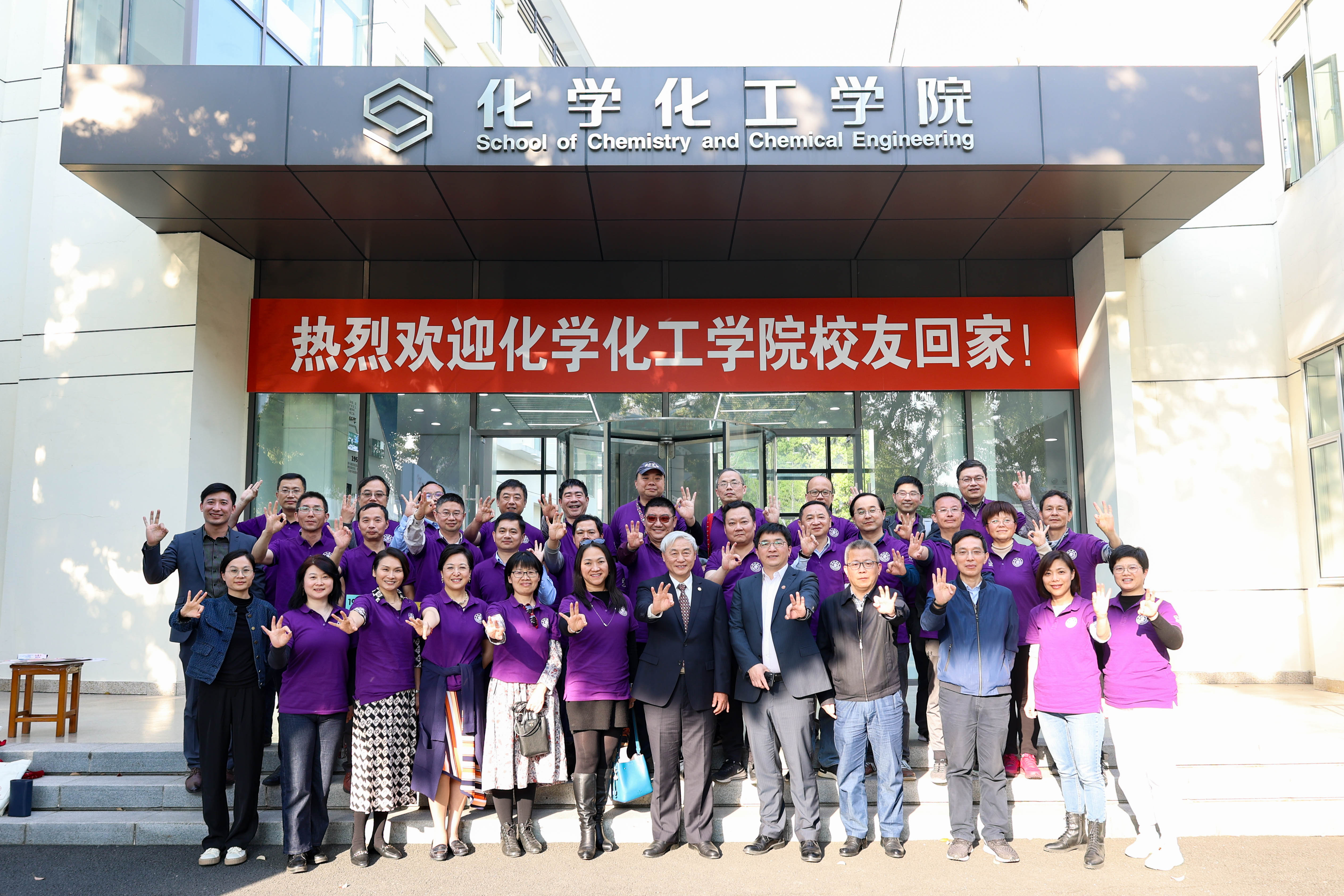 1681198342115824.jpg 211A6211.jpg