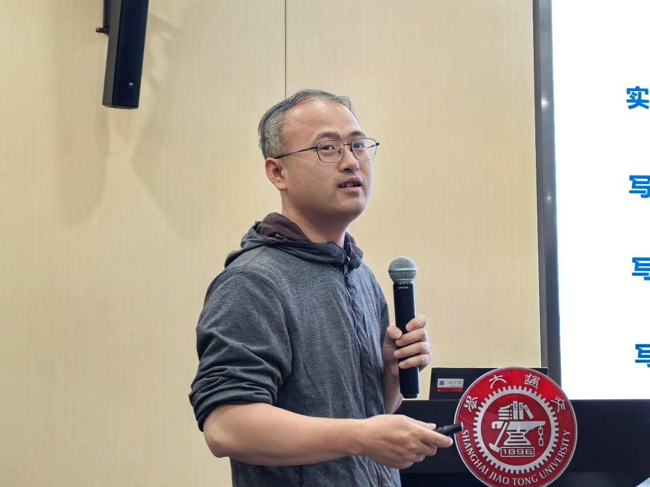 1745048473412719.jpg 5.jpg