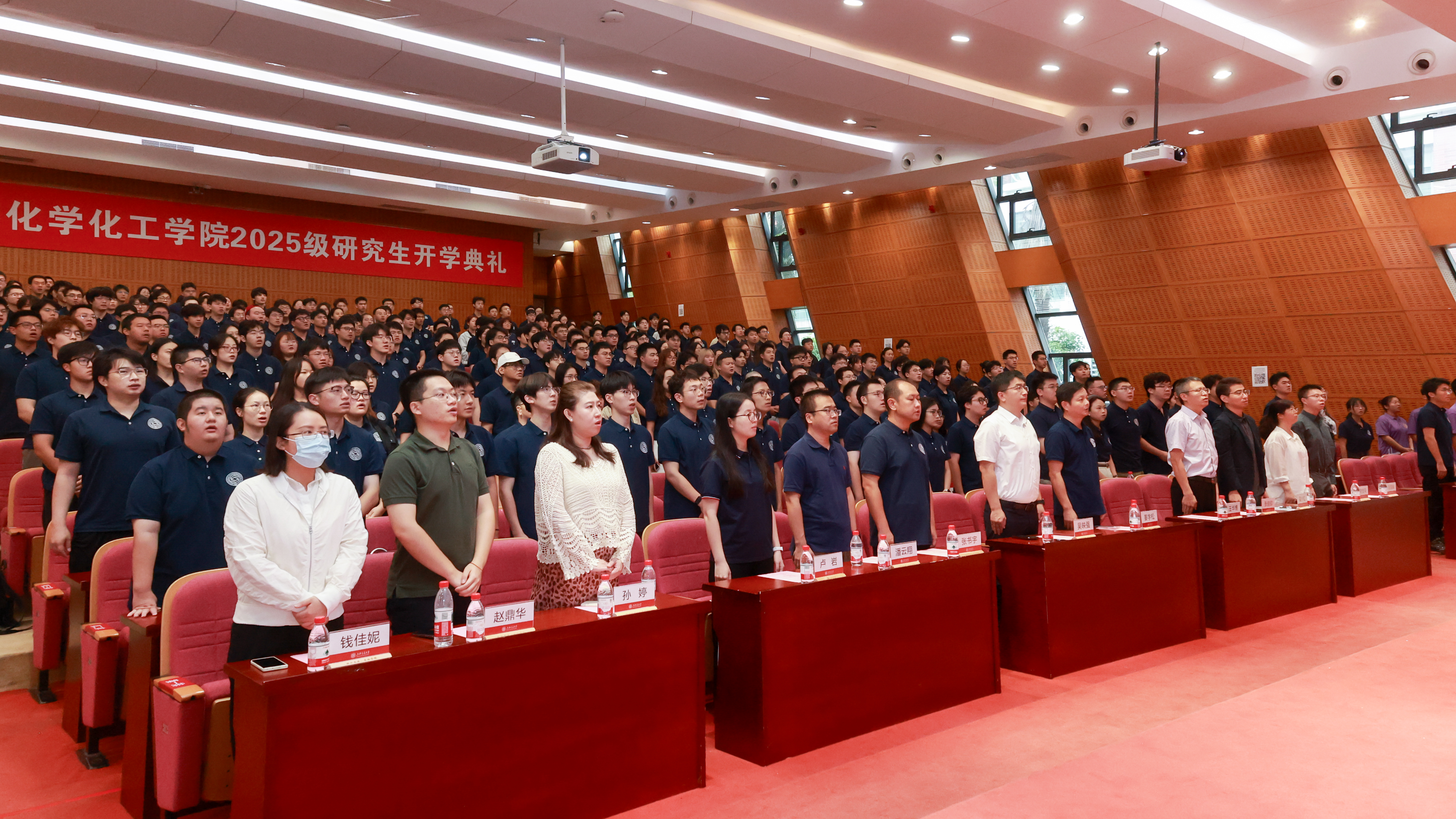 1758422438958908.jpg 211A6989.jpg