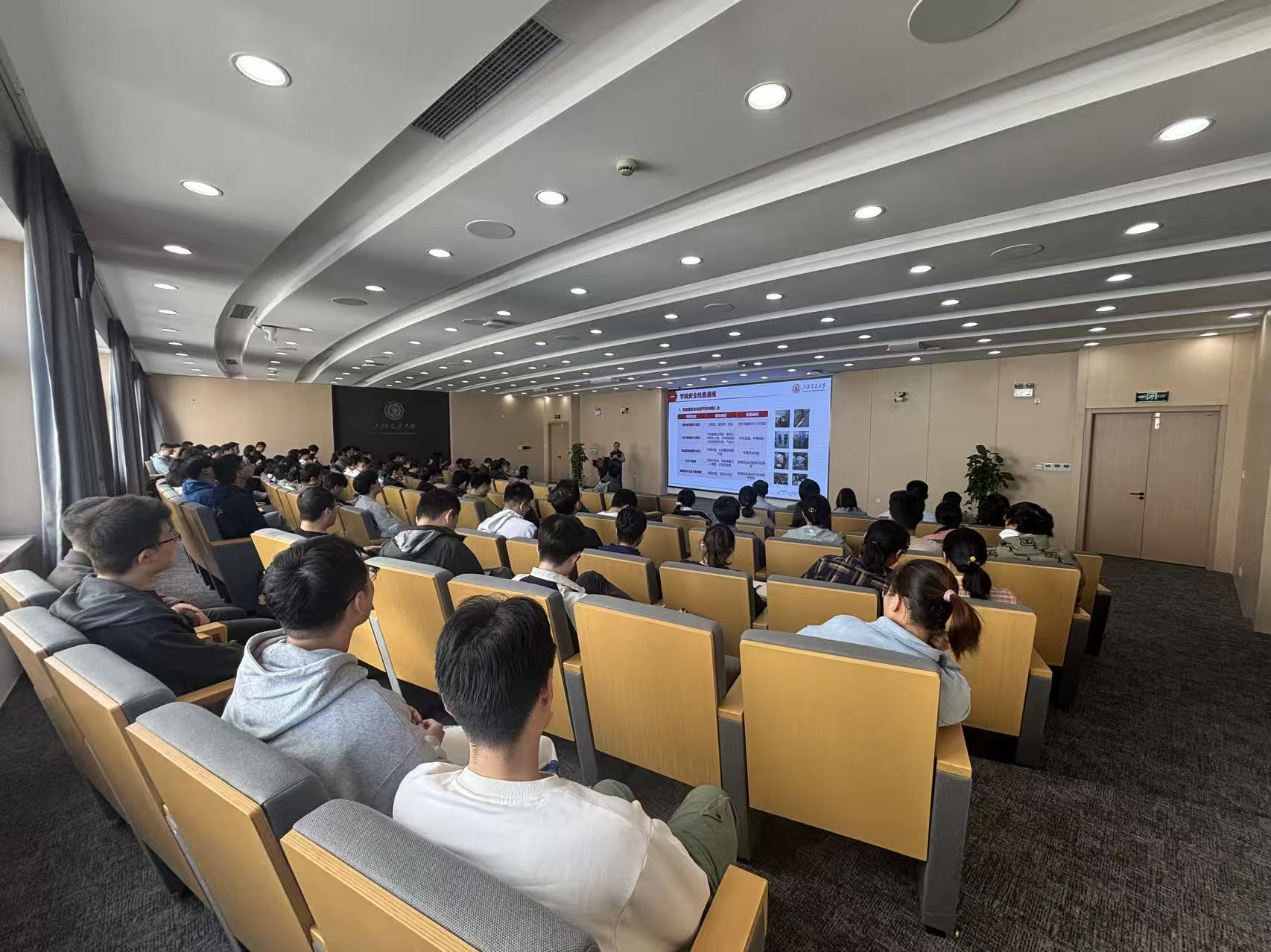 1761528890243504.jpg 微信图片_20251027093154_211_208.jpg