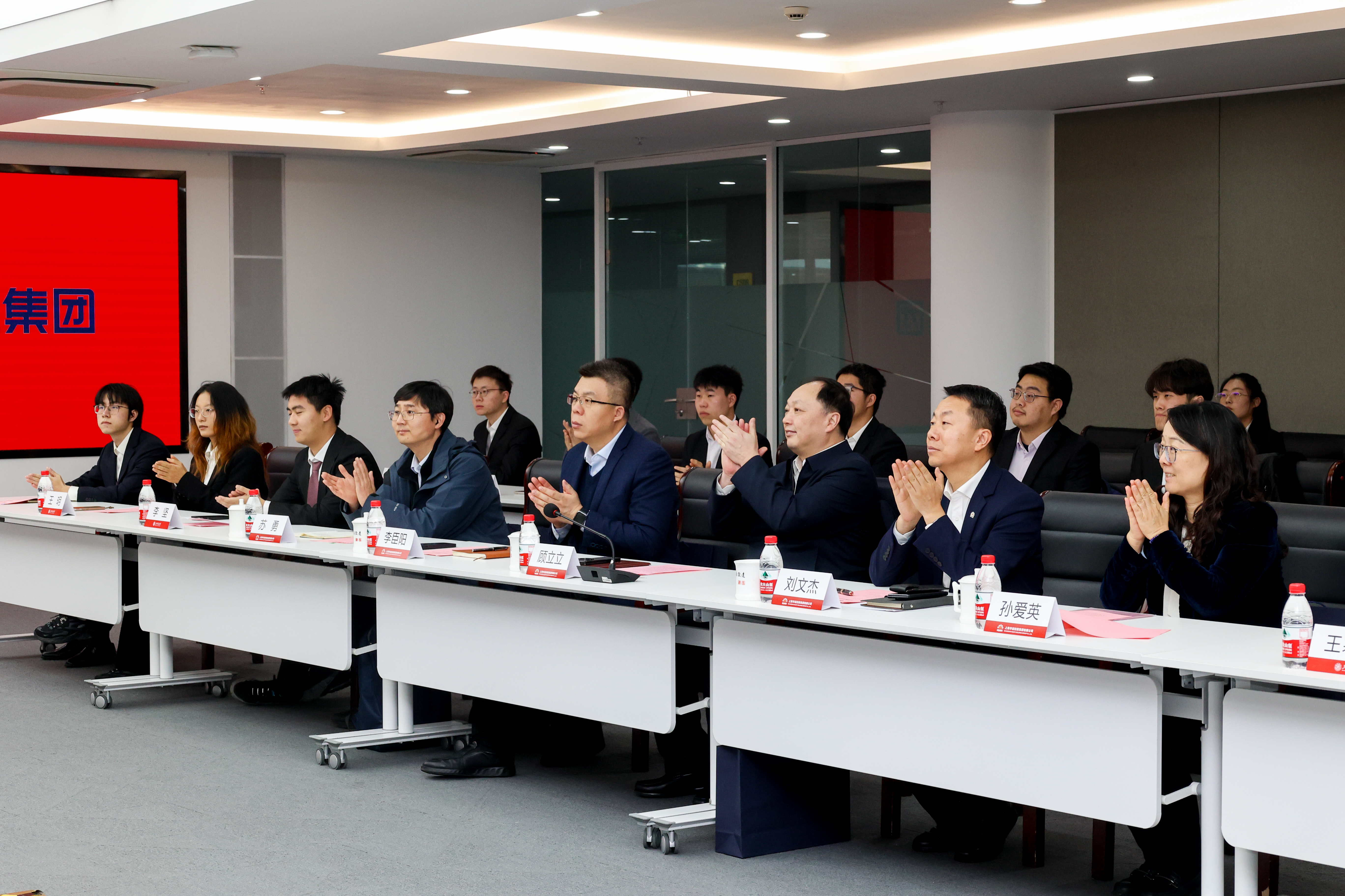 1766107681615737.jpg 211A9914.jpg